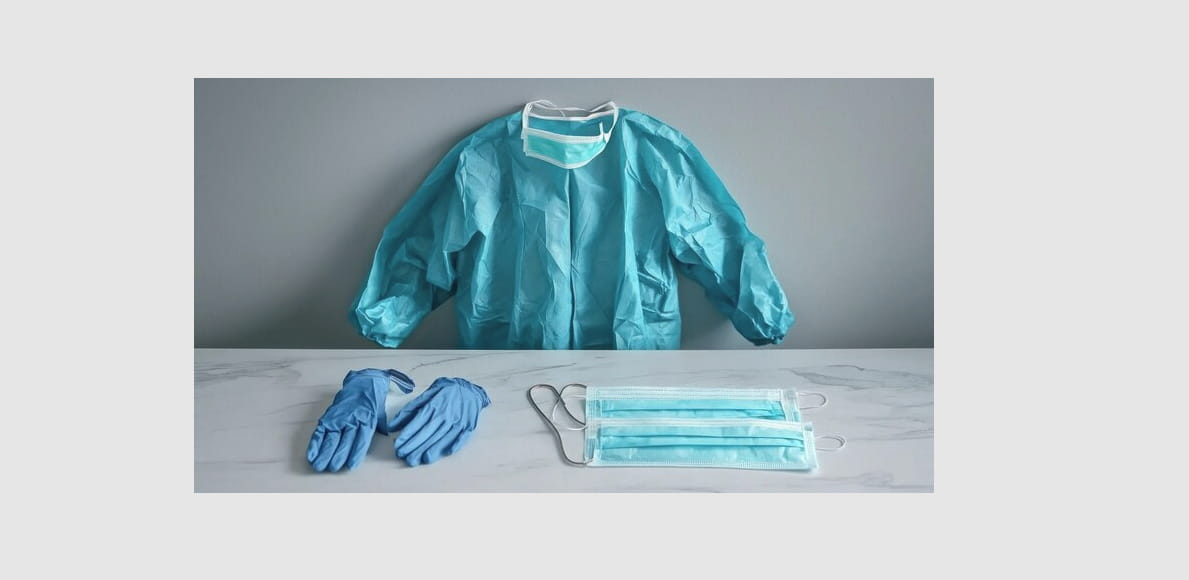 قیمت روز لباس اتاق عمل بیمارستان